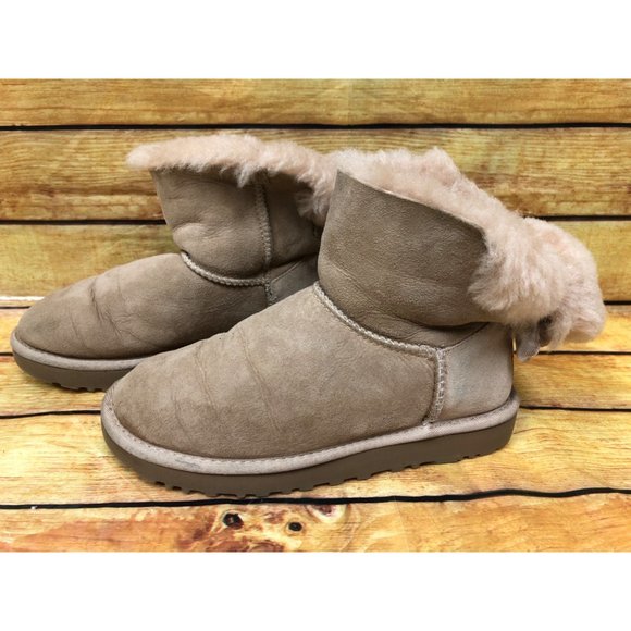 UGG Tan Mini Bailey Bow II 1092972 Ankle Boots Womens 6/37 (j8b) - Picture 1 of 10